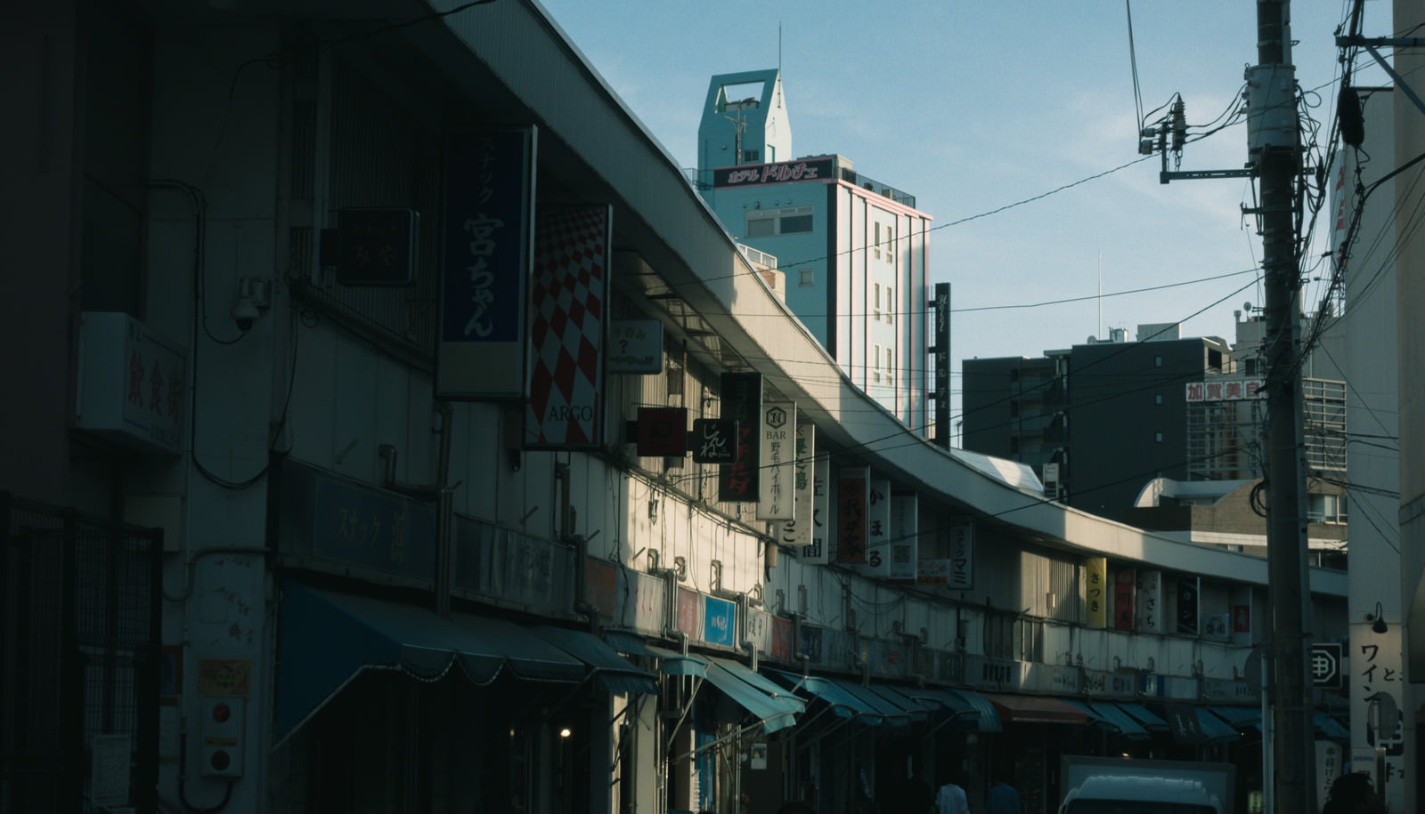「昭和レトロな都橋商店街」の写真