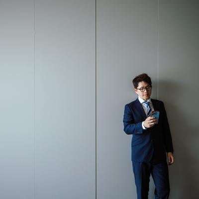 ぎゃはは！最高！！マジウケるー！！って打ってる時の自分の写真