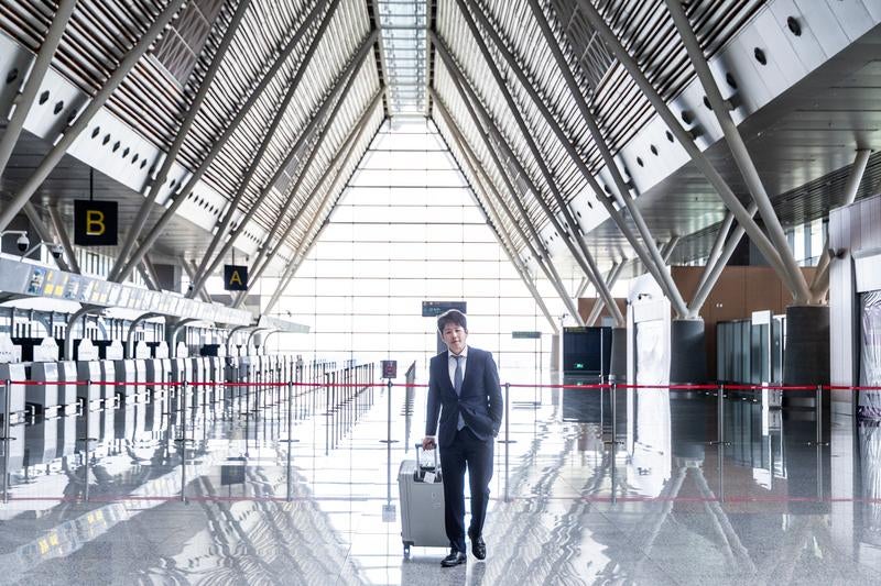 修学旅行当日、全員分のチケットを持ってた先生が今更やって来たの写真