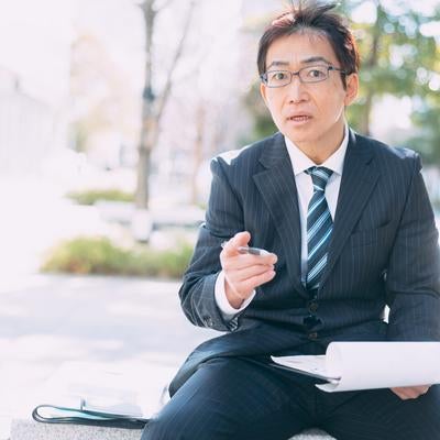 じゃあ圧迫面接、始めていきますねの写真