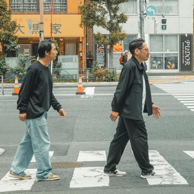 ほら～エサあげたから付いて来ちゃってるじゃないの写真