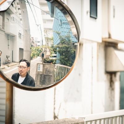 もう付いて来てもエサはないのに...の写真