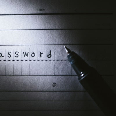 パスワードの文字列が「password」の写真