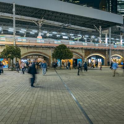 JR新橋駅前のSL広場の写真