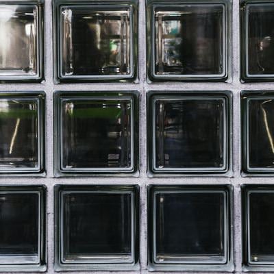 ガラス建材ガラスブロックのテクスチャーの写真