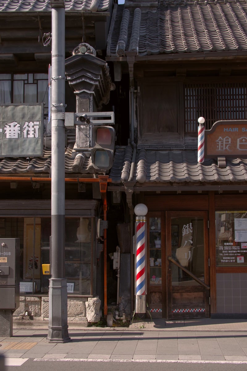 「昭和レトロな街並み」の写真