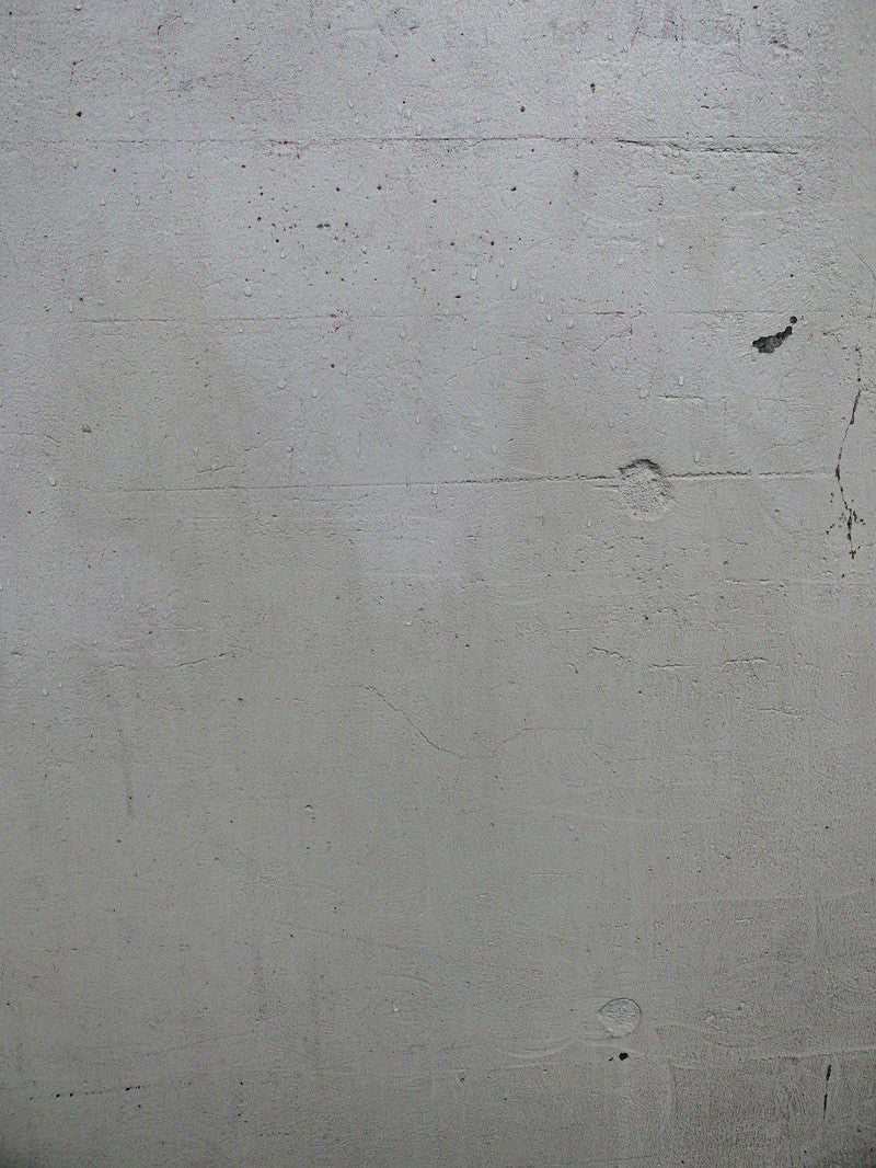「水滴のついた擁壁（テクスチャ）」の写真