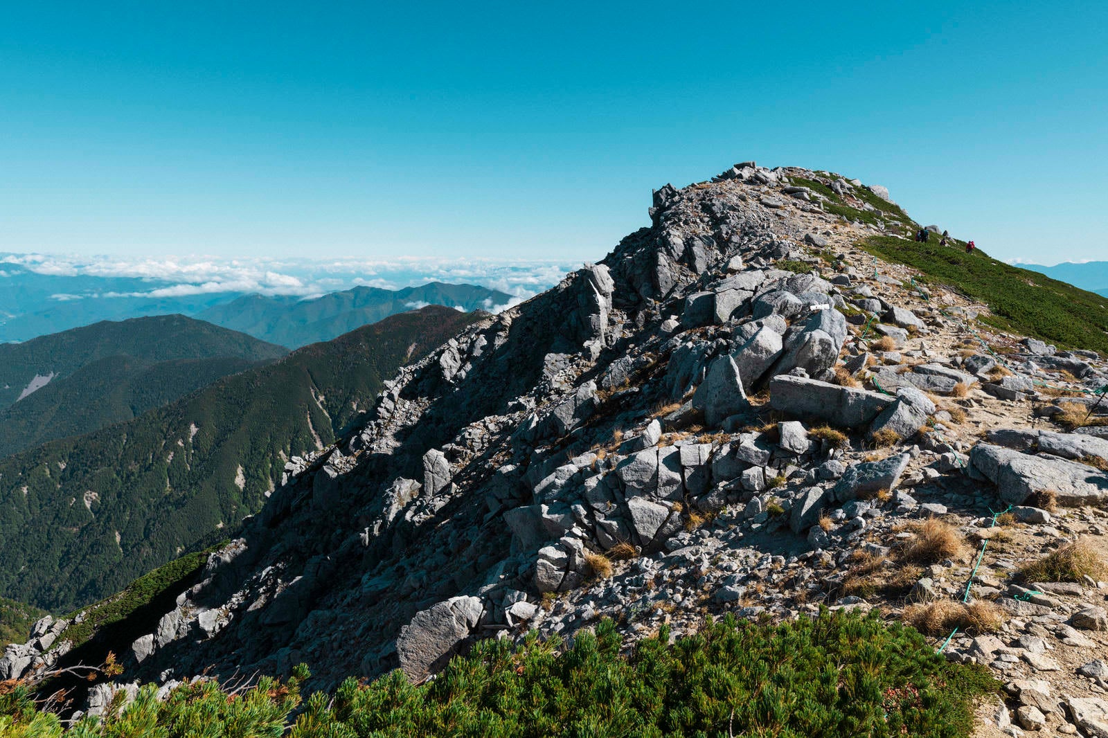「木曽駒ヶ岳稜線」の写真