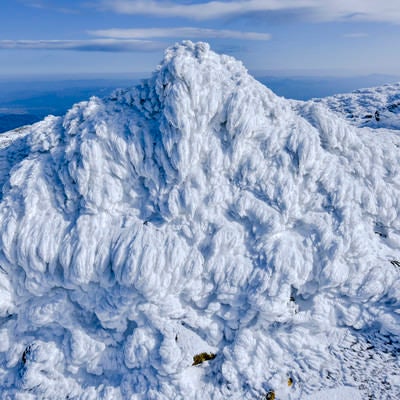 安達太良山の樹氷とエビのしっぽの写真