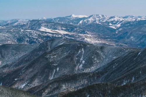 四阿山山頂から見る志賀高原方面の写真