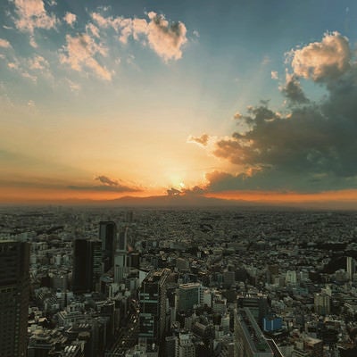 SHIBUYA SKYからの夕暮れ眺めの写真
