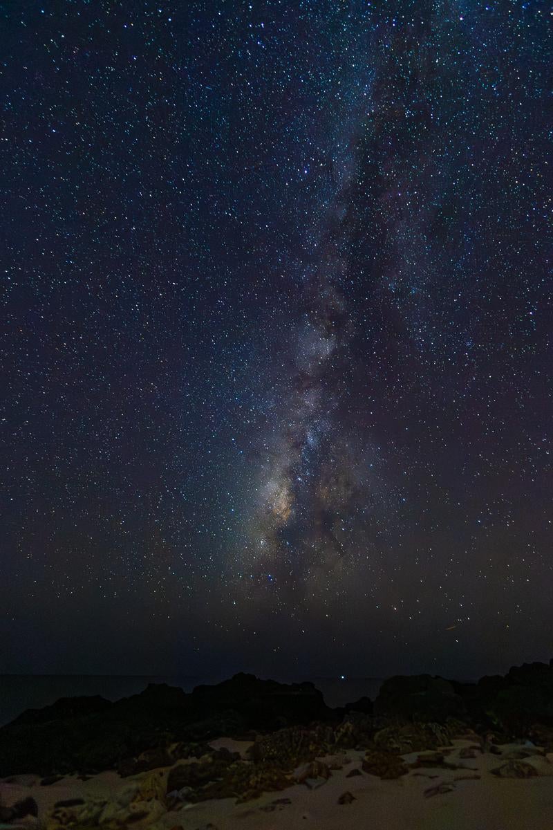 「宮古島から見える天の川の星雲」の写真