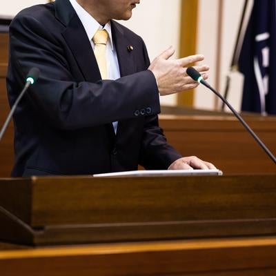 地方議会本会議での質疑応答の素材