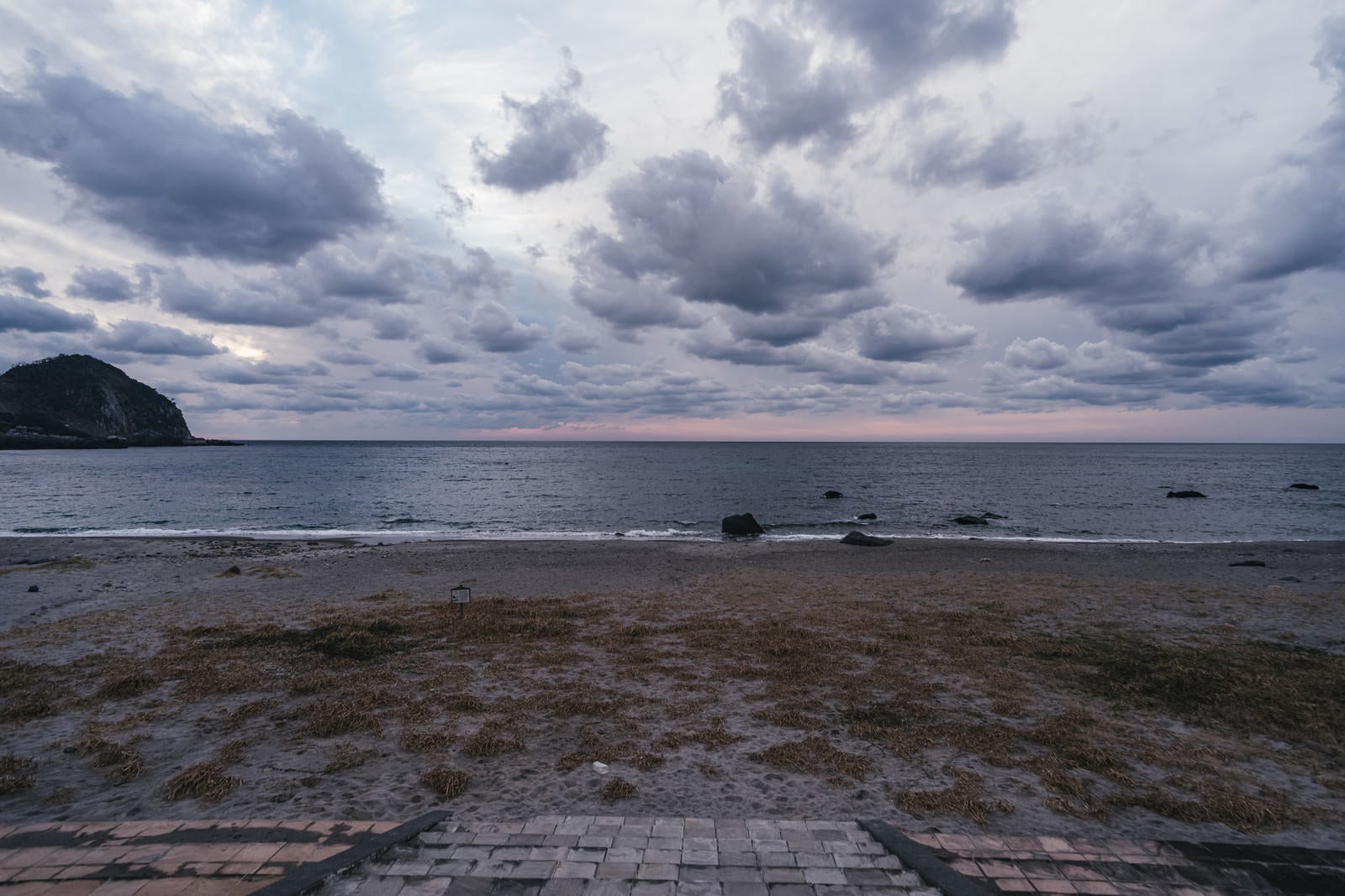 「神津島の長浜海岸」の写真