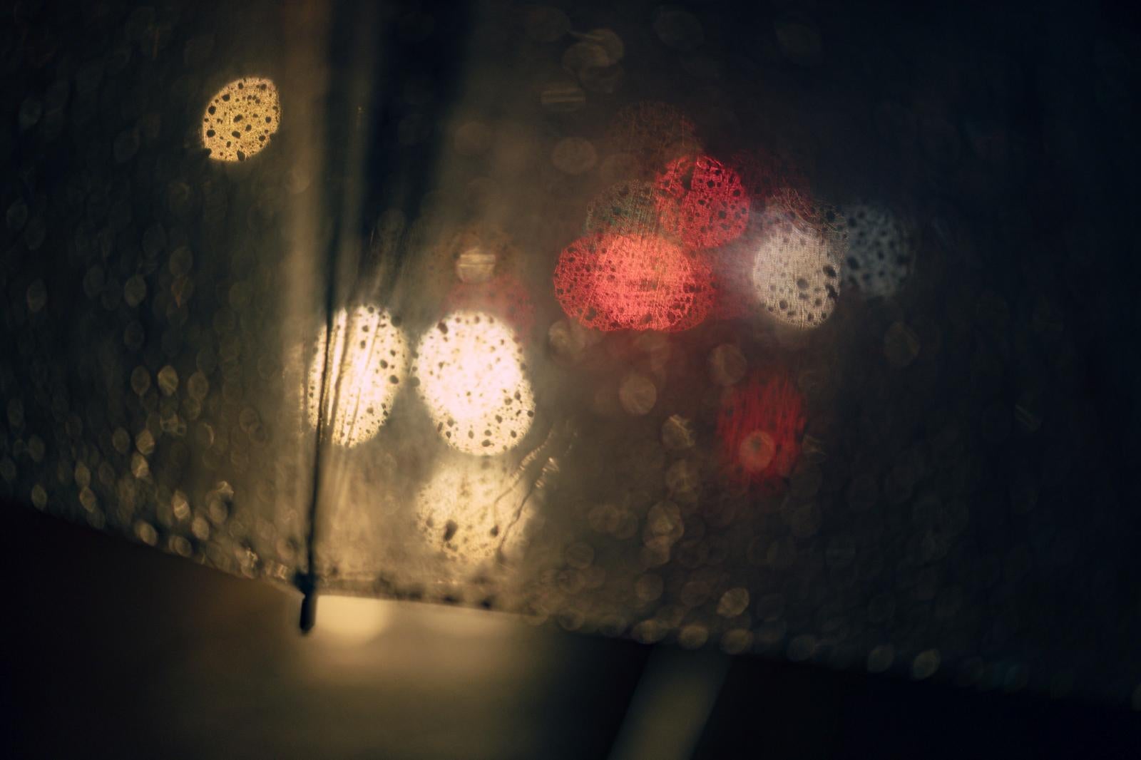 「雨の日のパラソル」の写真