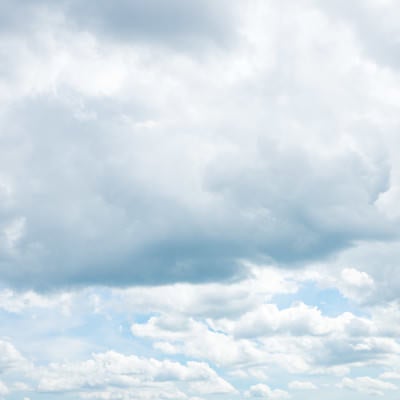 雲が出てきた空の写真