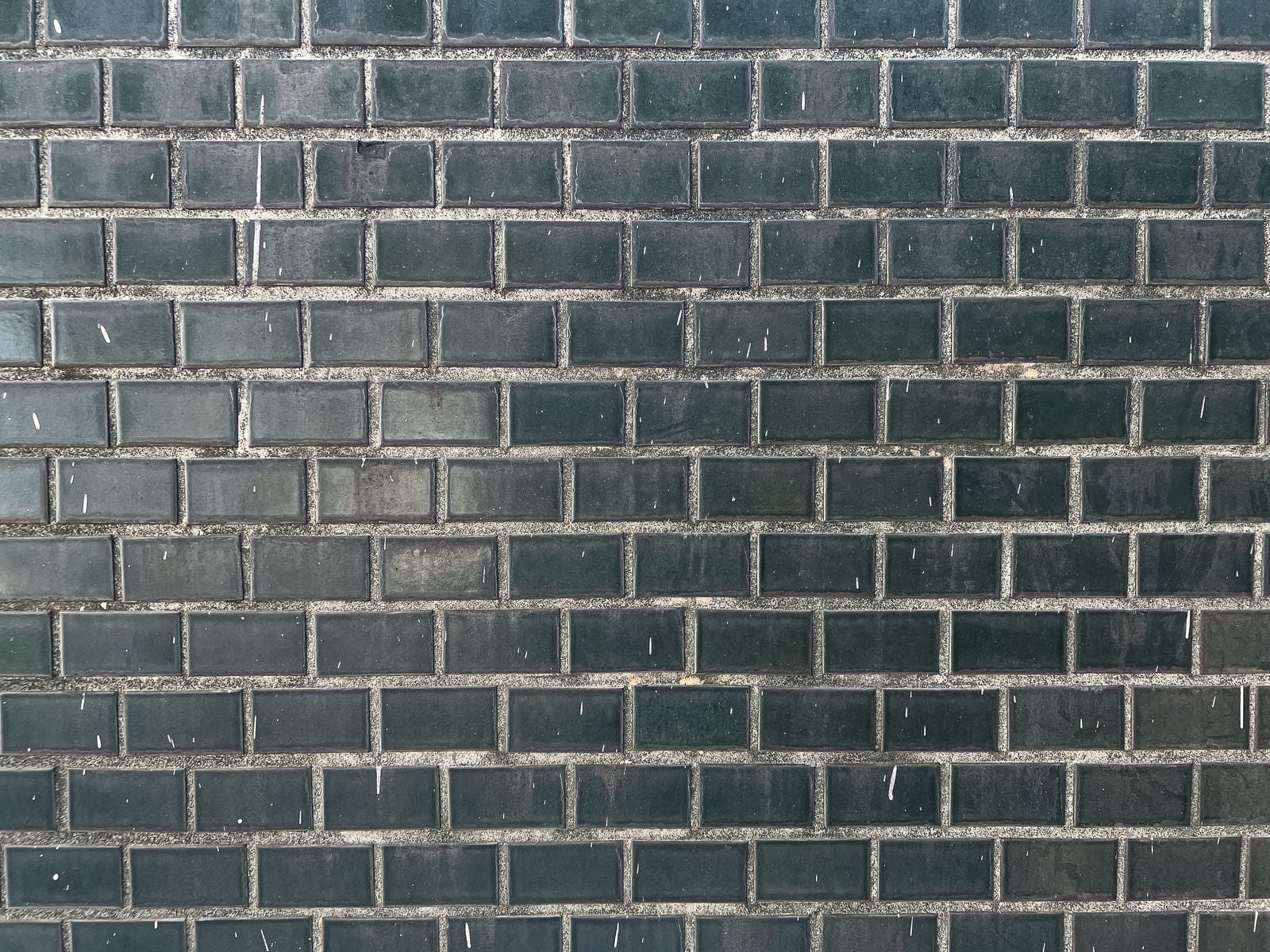 「灰色のレンガ壁（テクスチャー）」の写真