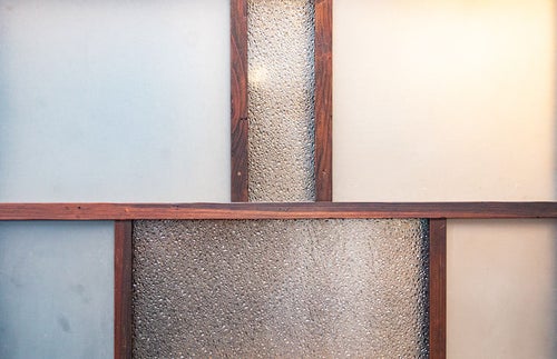 格子窓の写真