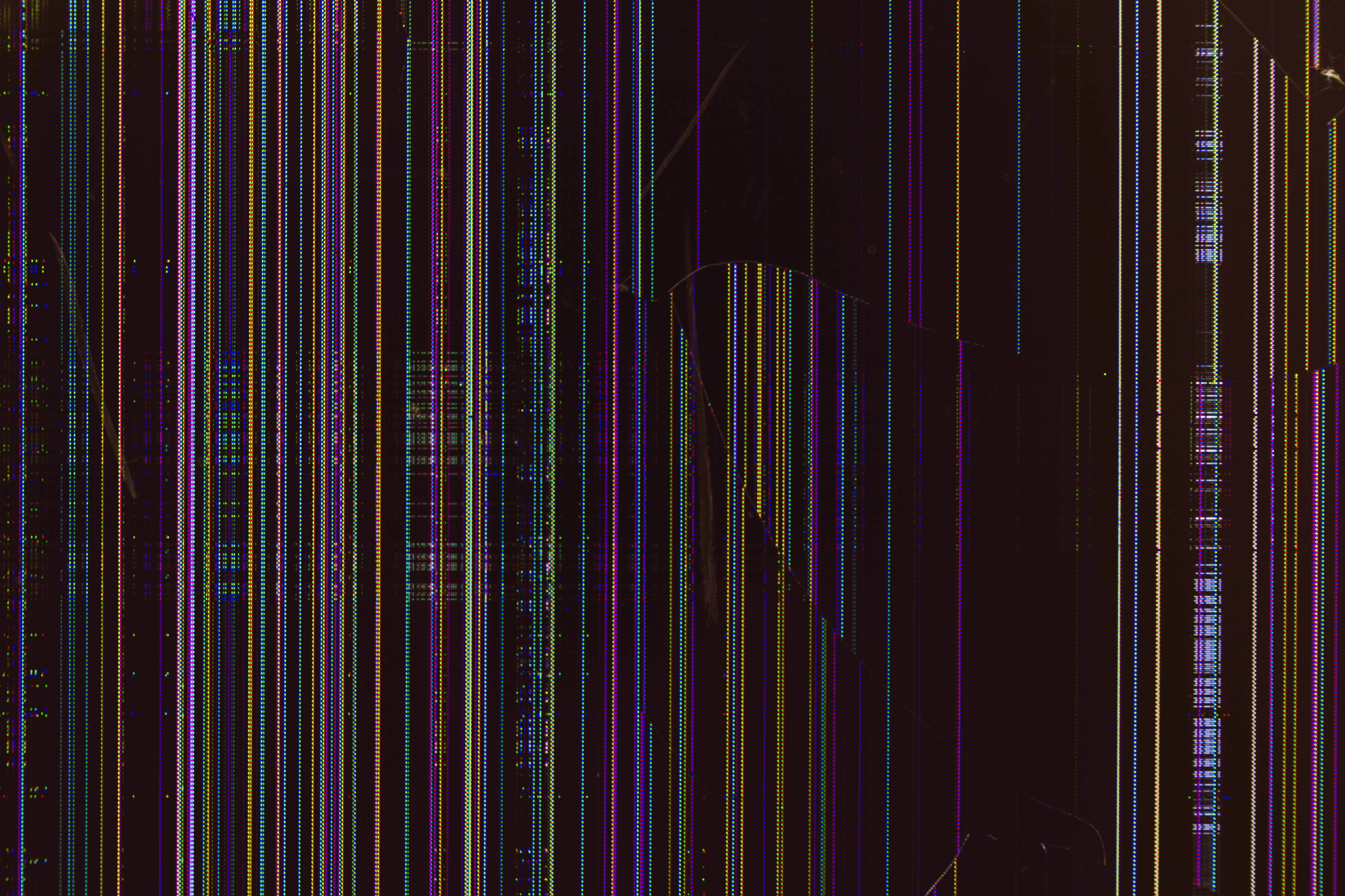 破損した液晶モニターの画面の無料の写真素材 - ID.32490｜フリー素材