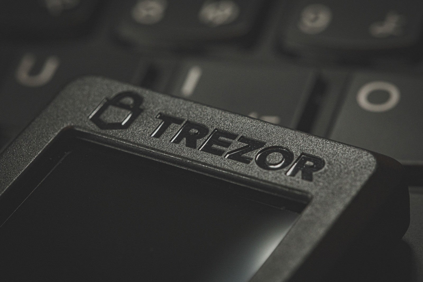「ハードウェアウォレット「TREZOR」 | フリー素材のぱくたそ」の写真