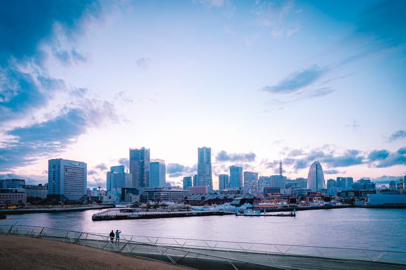 Bayside Urban Landscape Featuring Yokohama's Iconic Symbols