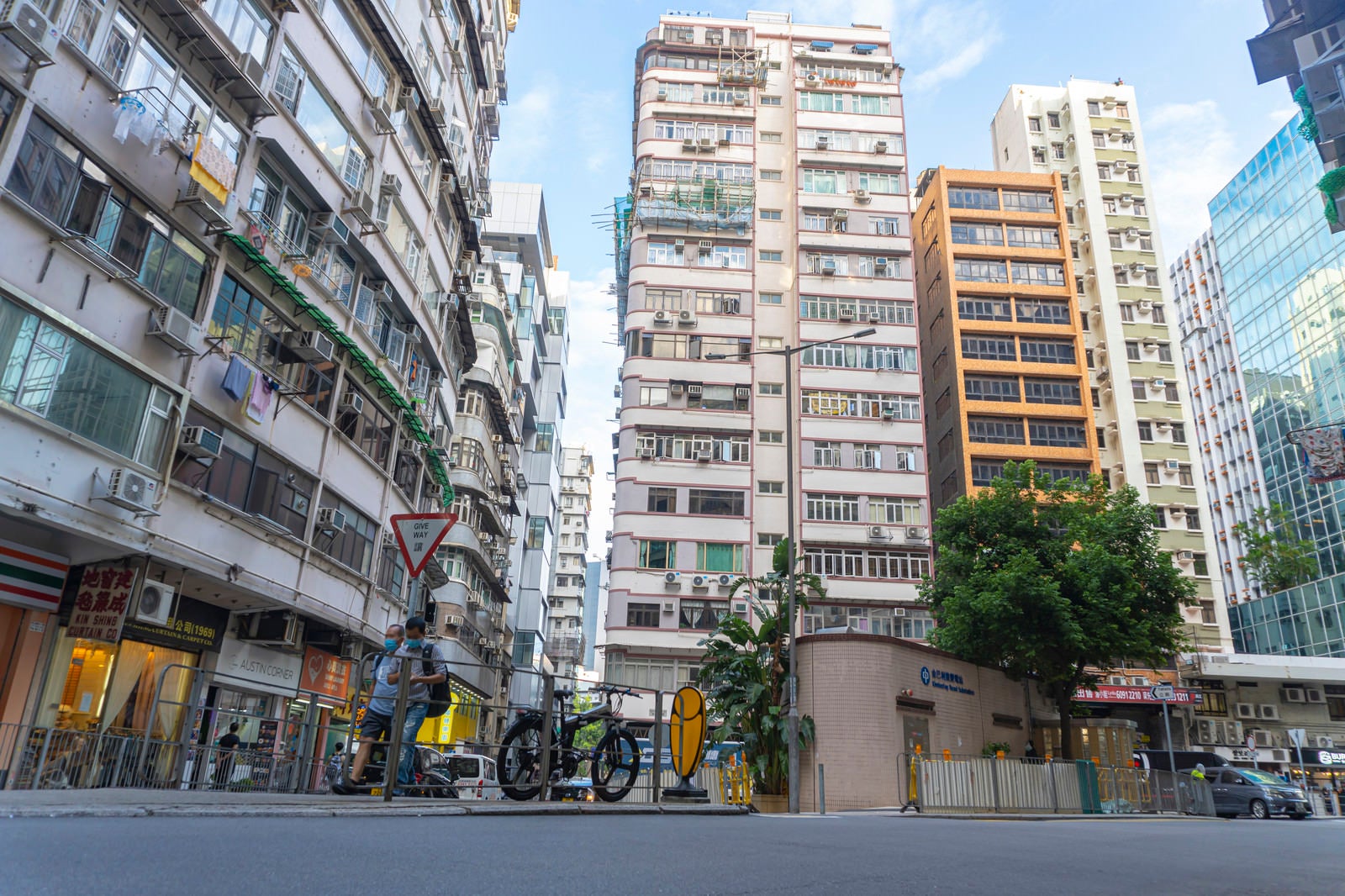 「香港尖沙咀にある俺たちの金巴利道（キンバリーロード）」の写真