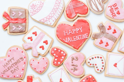 ハートいっぱいのバレンタインクッキーの写真