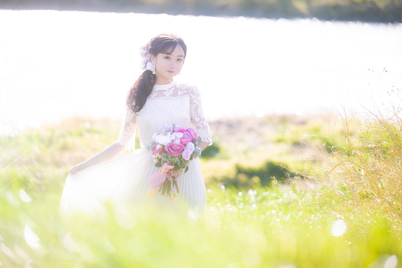「春婚の花嫁」の写真［モデル：河村友歌］