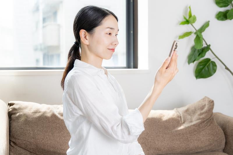 姿勢を意識して、ストレートネックや巻き肩を予防の写真