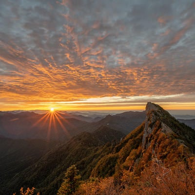 石鎚山のご来光の写真