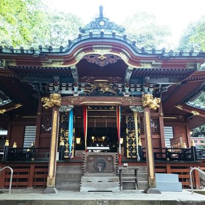 境内に佇む王子稲荷神社の写真